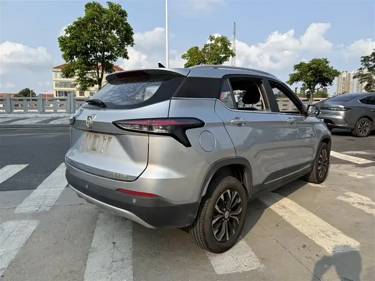 Baojun 510 1.5 L Auto Premium CN-V