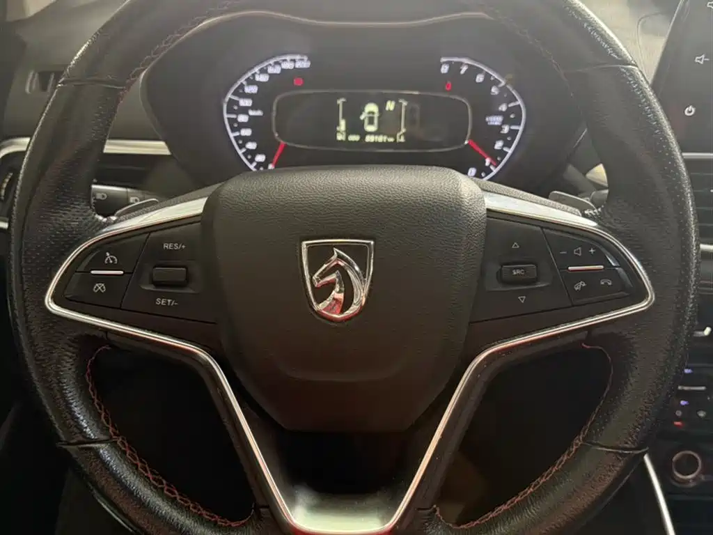 Baojun 510 1.5 L Auto Premium CN-V