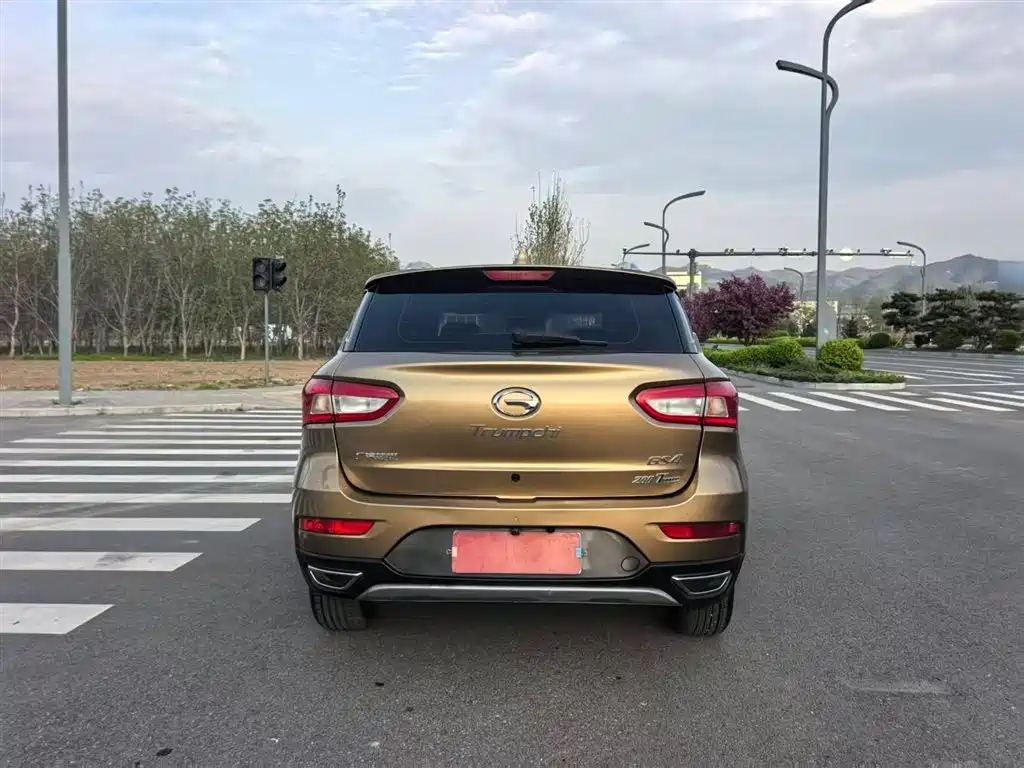 GAC Trumpchi GS4 200 T G-DCT Elite