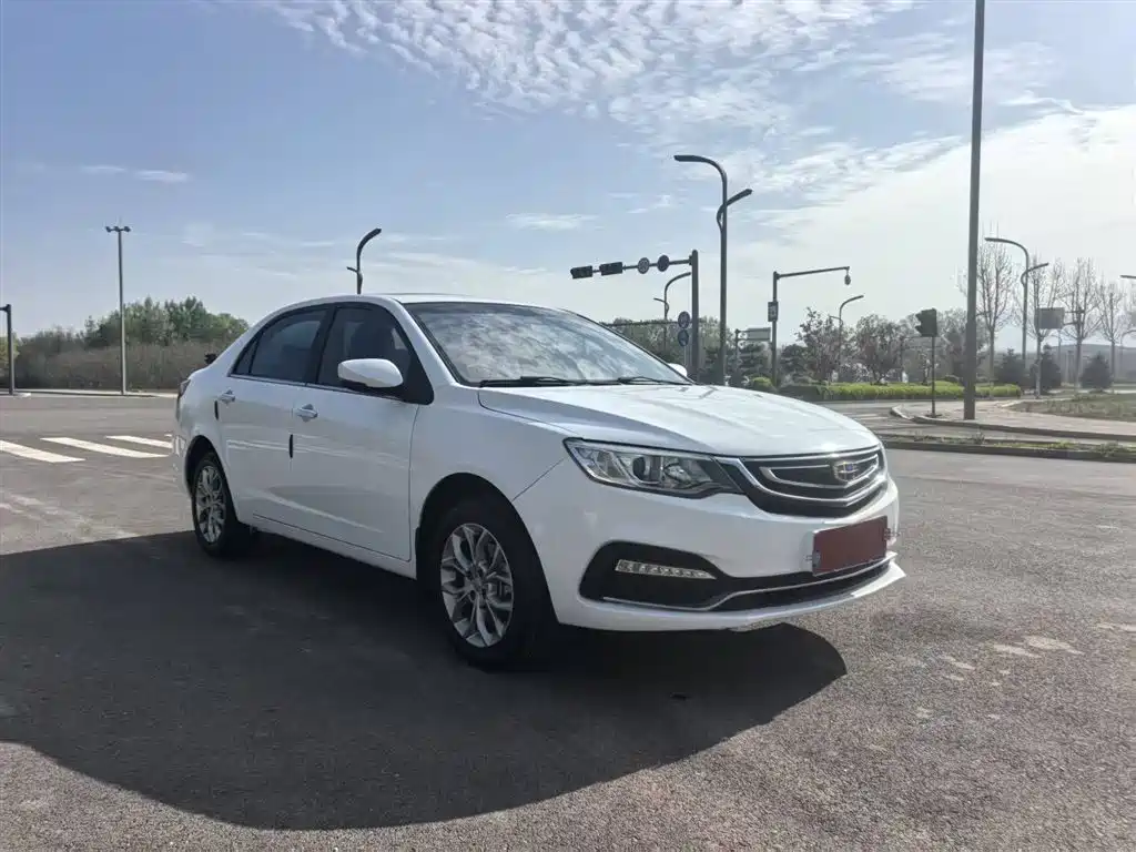 Vision 1.5 L Auto Distinguished