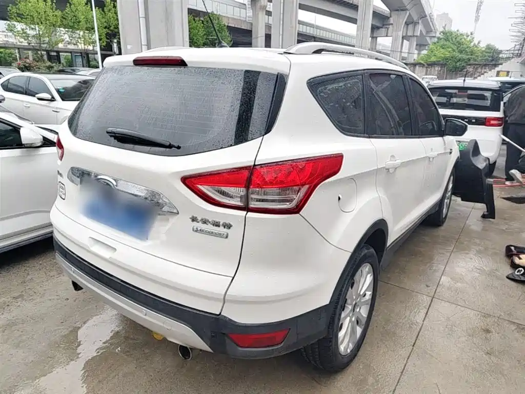 Kuga 1.5 L GTDi 2 WD Comfort