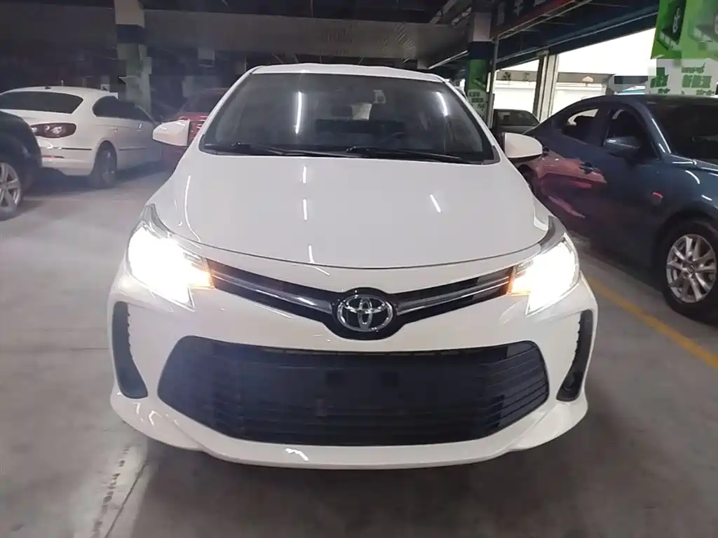 Vios 1.5 L CVT Creation