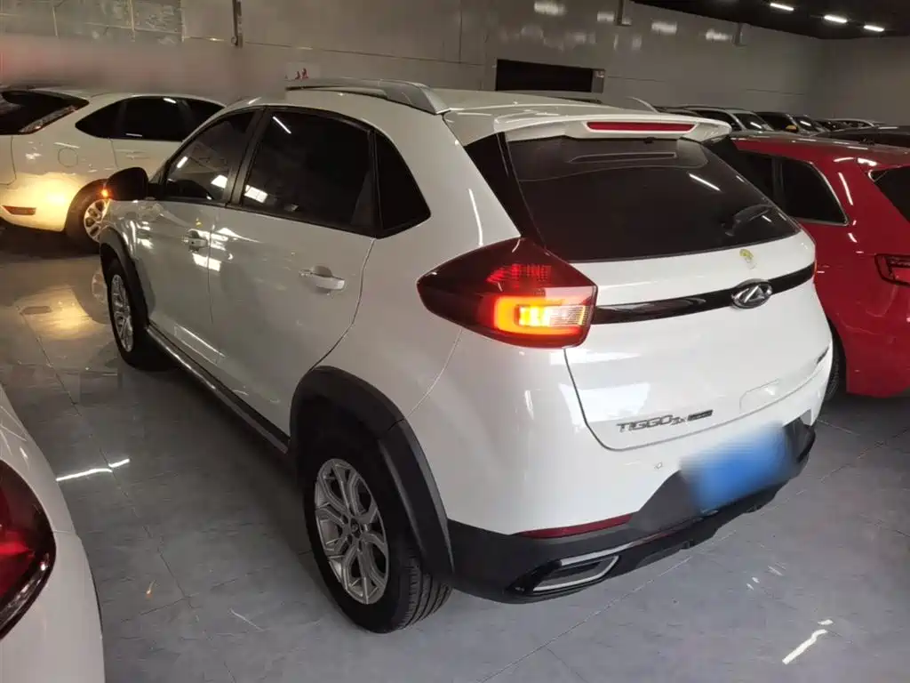 Tiggo 3 x PLUS 1.5 L CVT Fashion