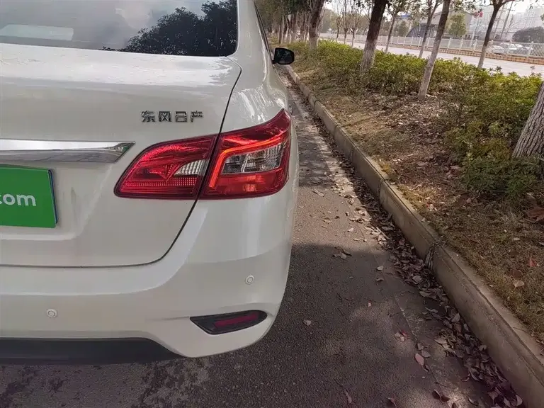 Nissan Sylphy Facelift II Classic 1.6 XE CVT Comfort