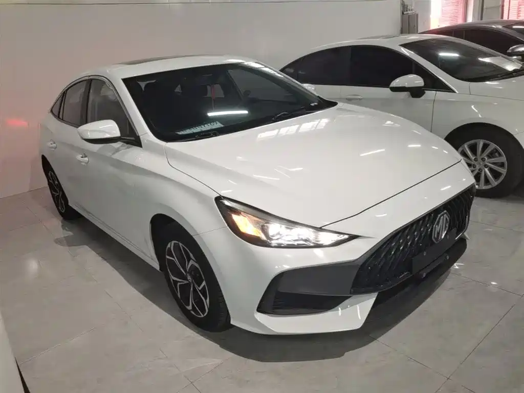 MG5 180 DVVT CVT Youth Style