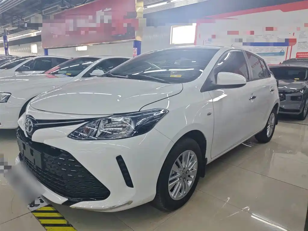 Vios FS 1.5 L CVT Sharp Style