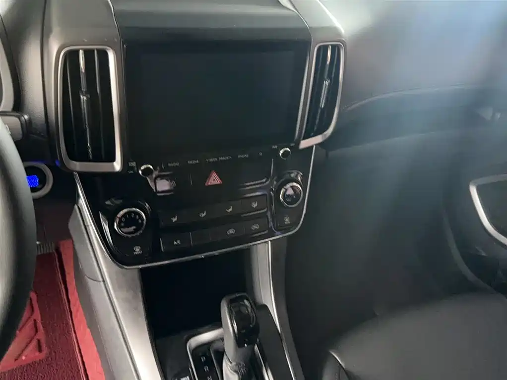 Hyundai ix35 2.0 L Auto 2 WD Brave · Smooth Enjoyment CN-VI