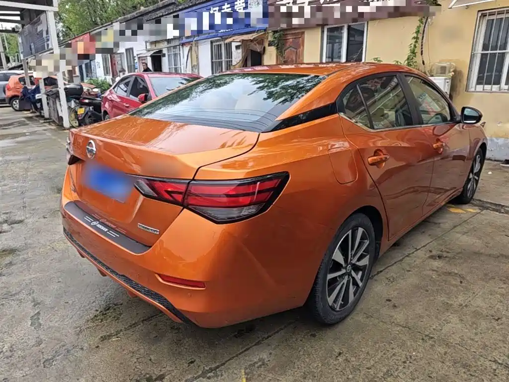 Sylphy 1.6 L TOP CVT Luxury Enjoyment