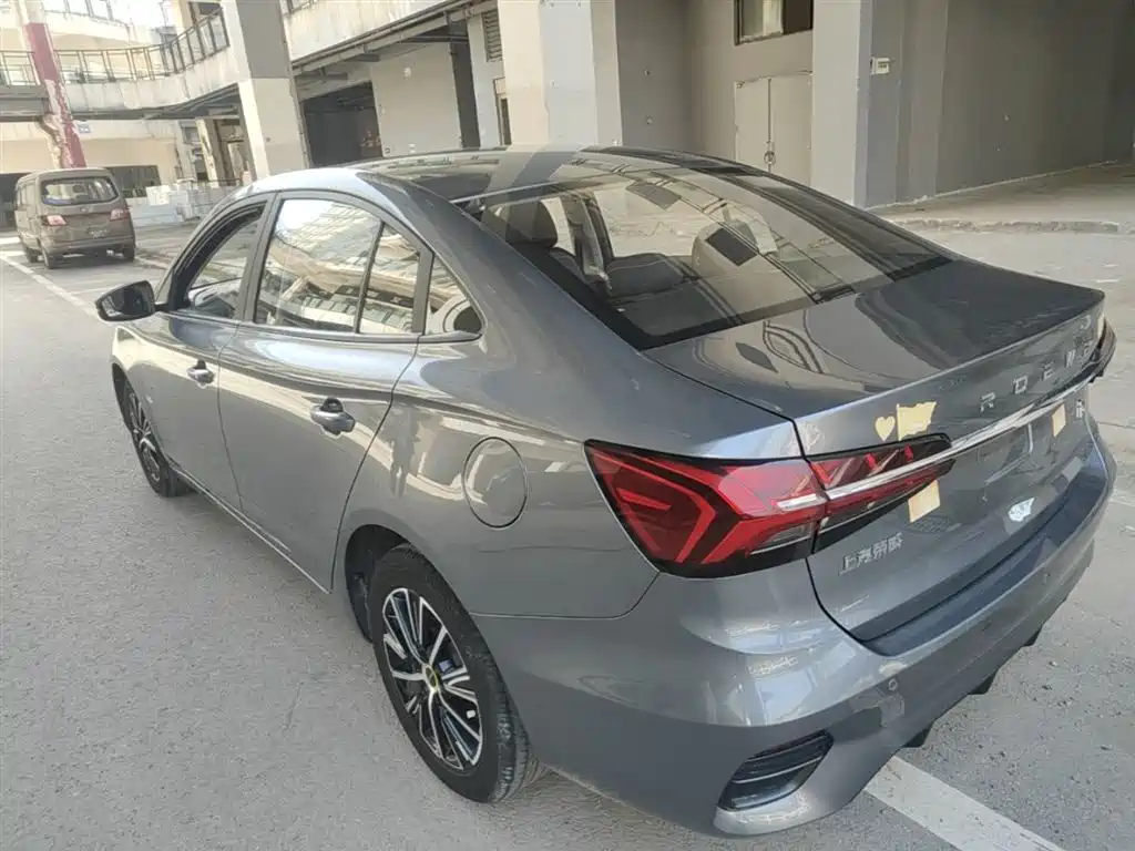 Roewe i5 1.5 L Manual Platinum