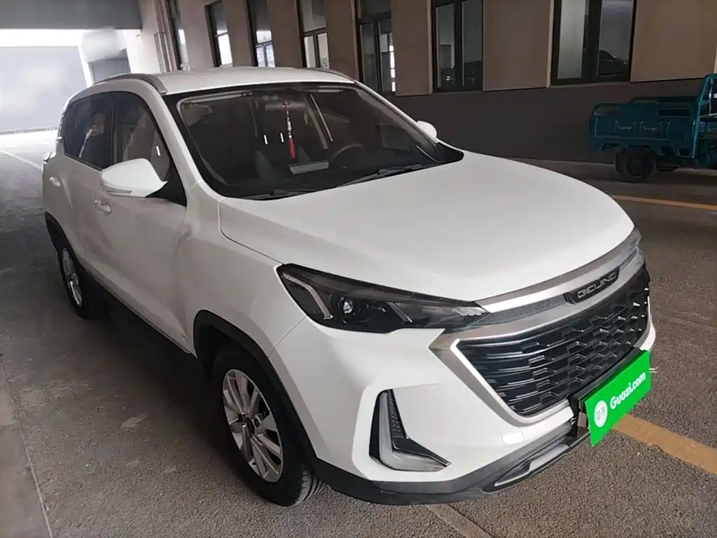 BAIC X3 1.5 T Manual Glory