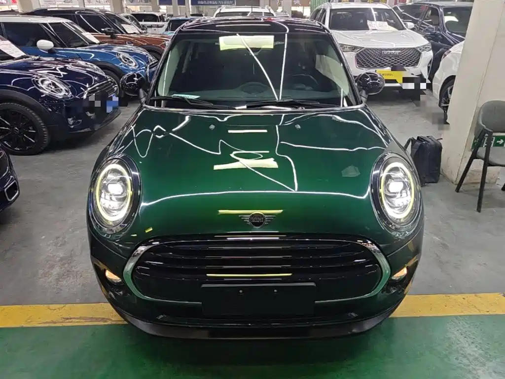 MINI 1.5 T COOPER Classic 5-door