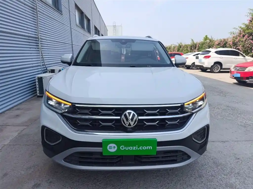 Tayron 300 TSI 2 WD Luxury Plus Advanced