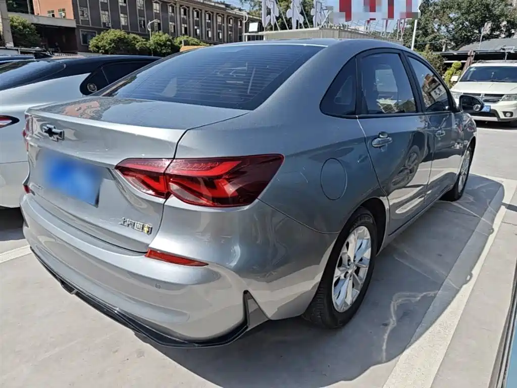 Monza 1.5 L DCT Joy