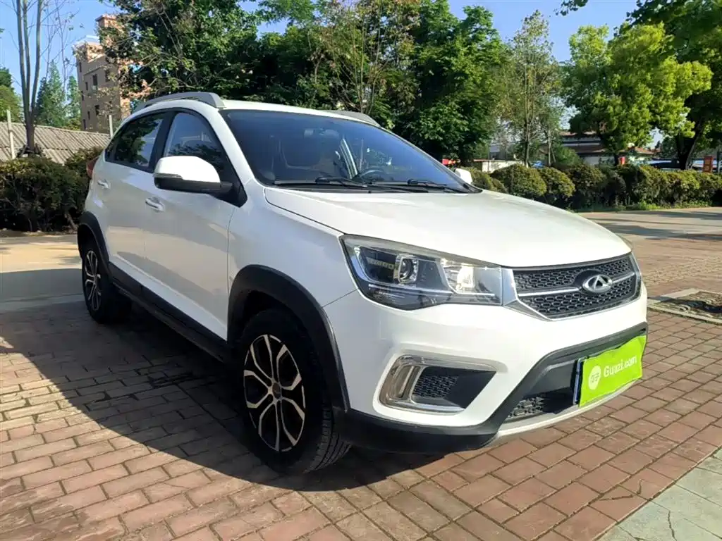 Tiggo 3 x 1.5 L Auto Elite