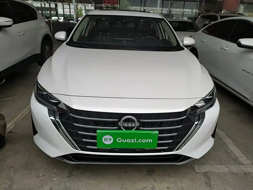Sylphy 1.6 L CVT Joy