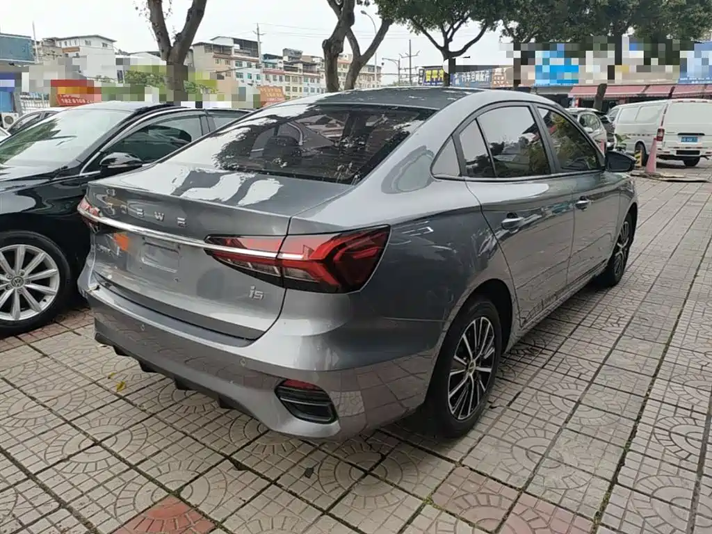 Roewe i5 1.5 L Manual Platinum