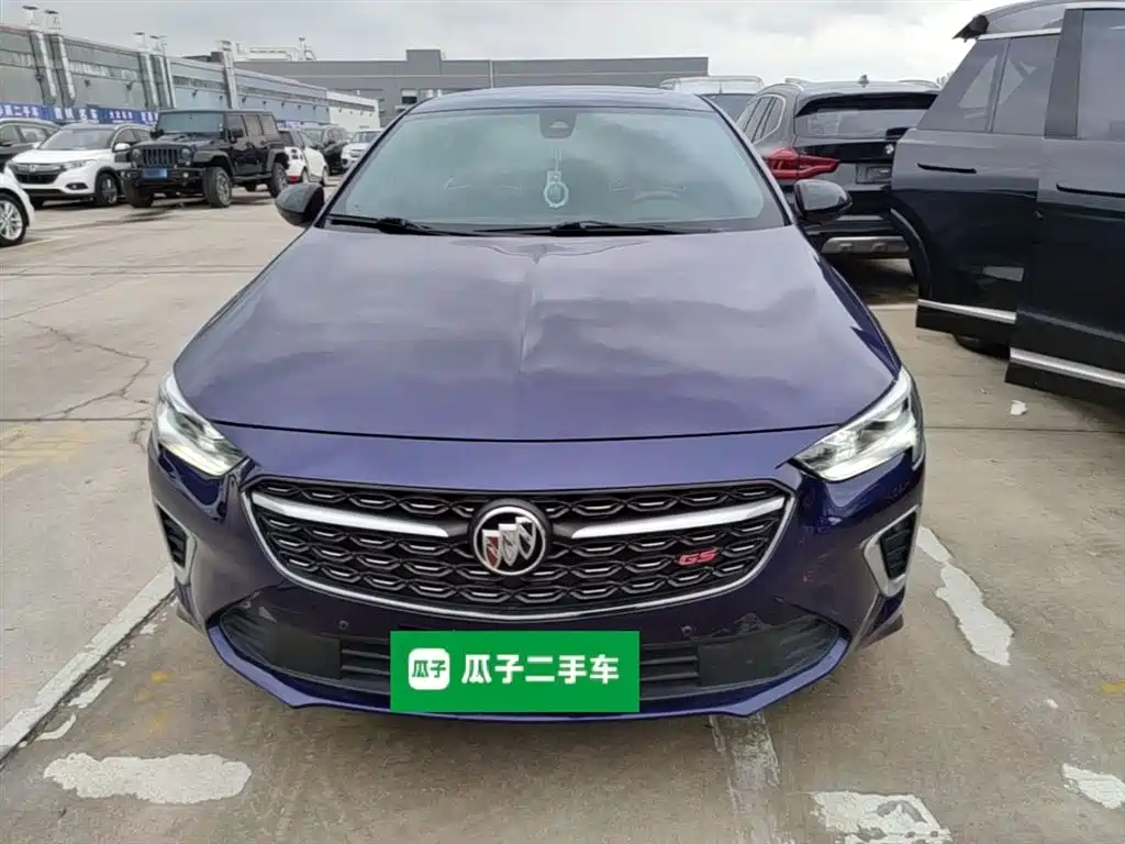 Regal GS 28 T Distinguished