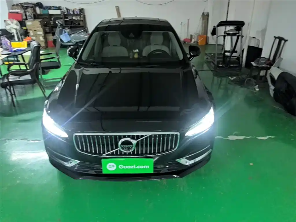 Volvo S90 沃尔沃S90 2019款 T5 智雅版