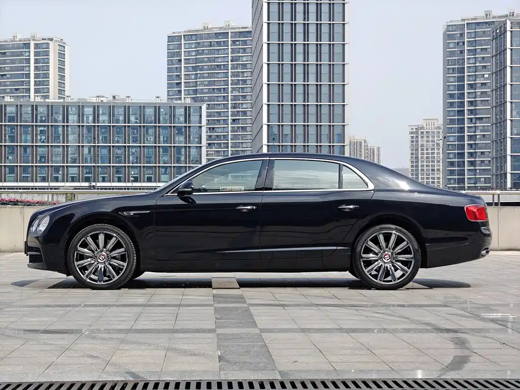 Flying Spur 4.0 T V8 Standard