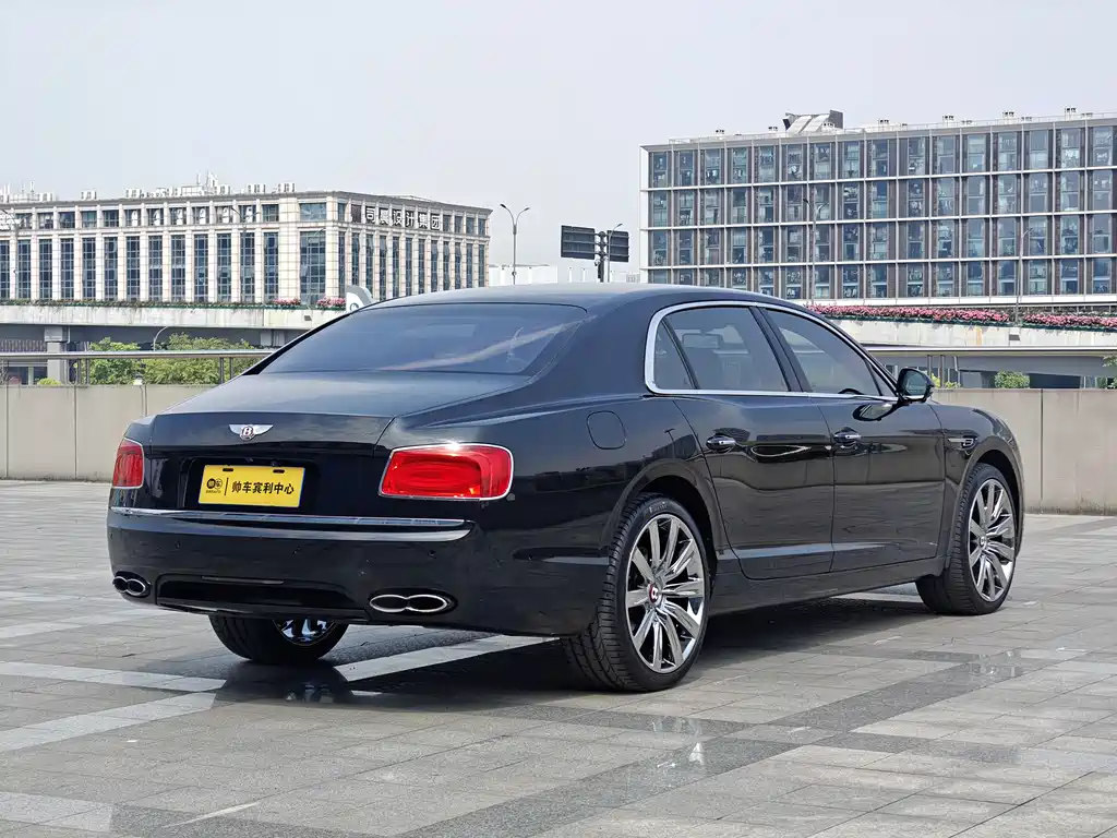 Flying Spur 4.0 T V8 Standard