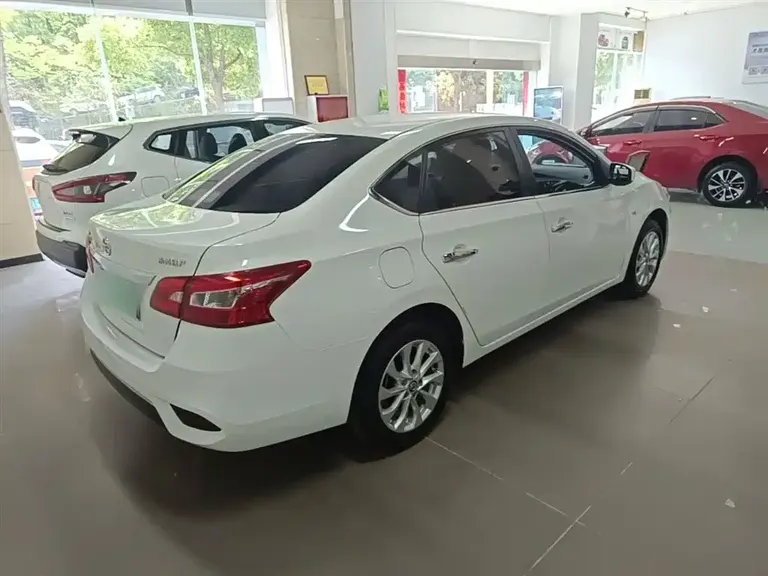 Nissan Sylphy Classic 1.6 XE CVT Comfort