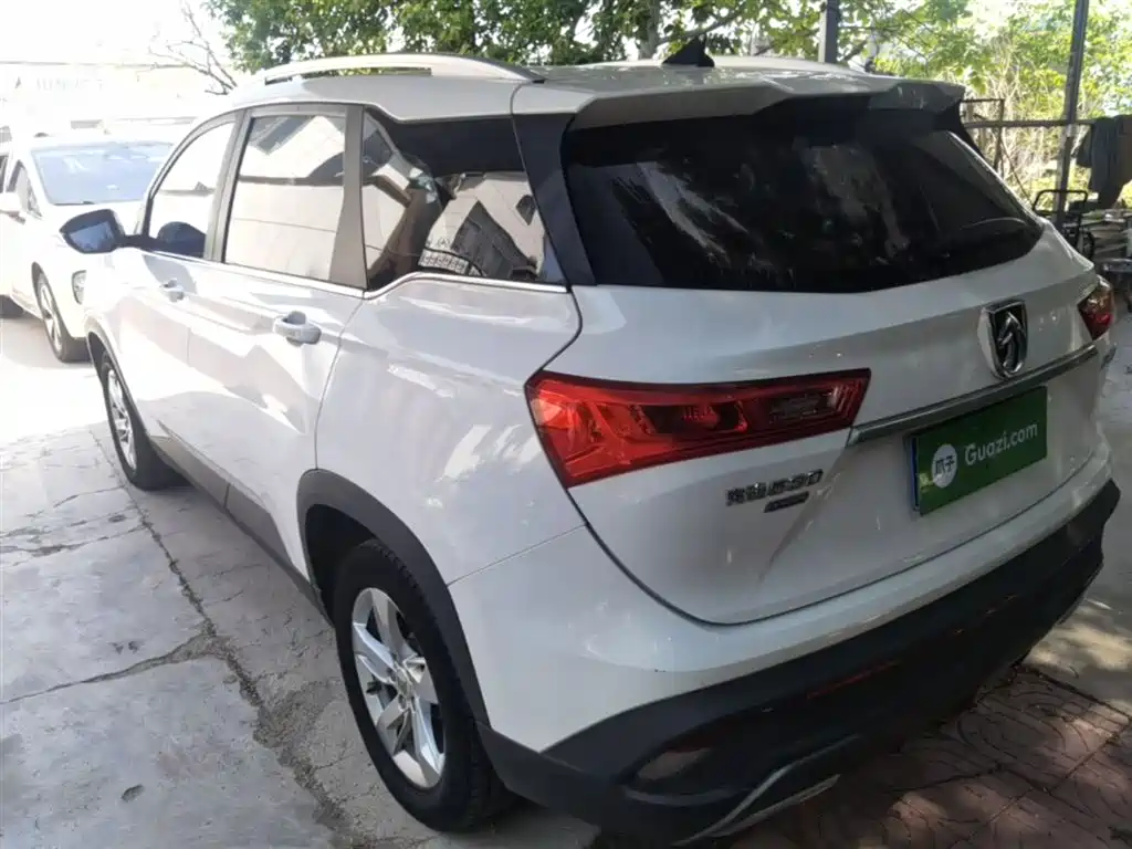 Baojun 530 宝骏530 2019款 1.5 T CVT豪华型 国VI