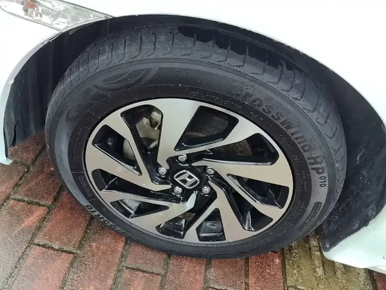 Honda Civic 220 TURBO CVT Luxury