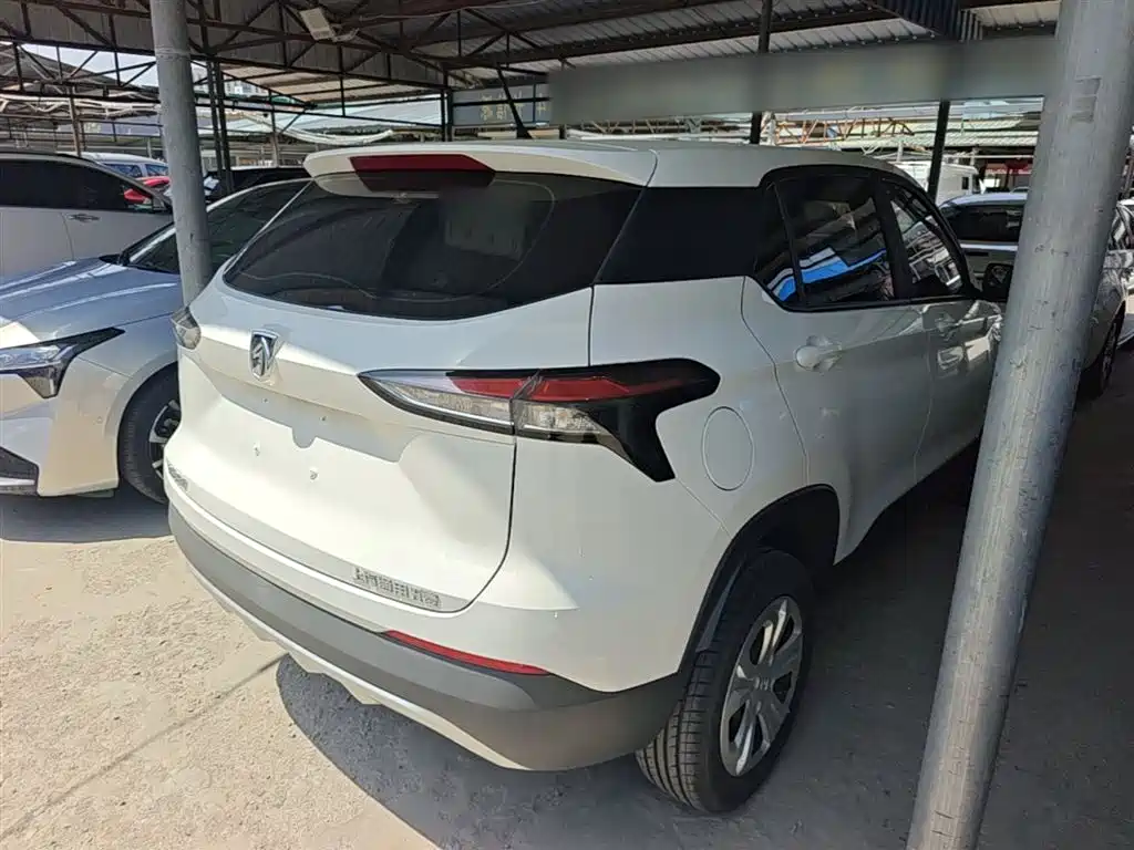 Baojun 510 1.5 L Manual Power Enjoyment 77 kW CN-VI