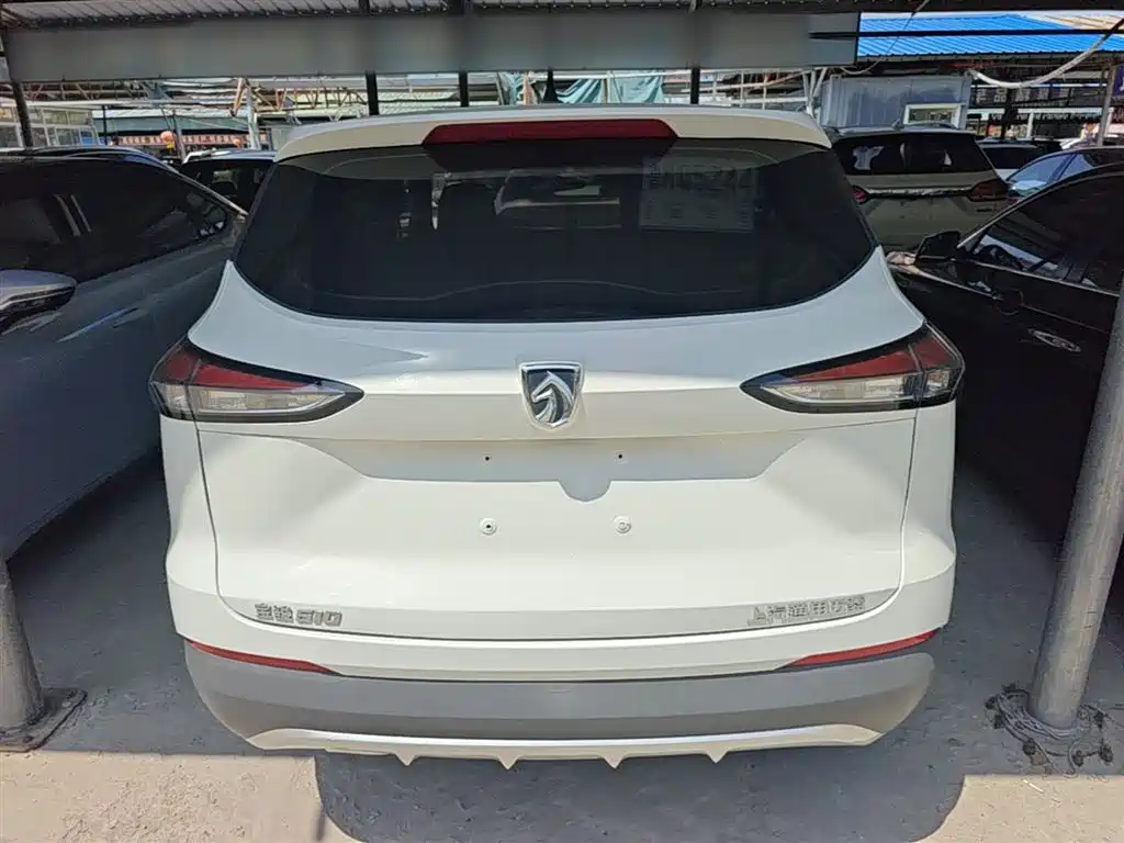 Baojun 510 1.5 L Manual Power Enjoyment 77 kW CN-VI