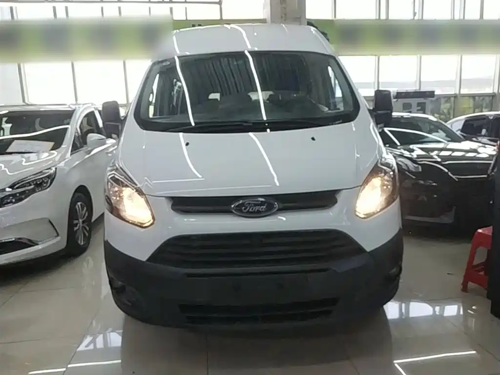 Transit 2.0 T Diesel Multi-purpose Commercial MWB Mid Roof 6-seat CN-VI
