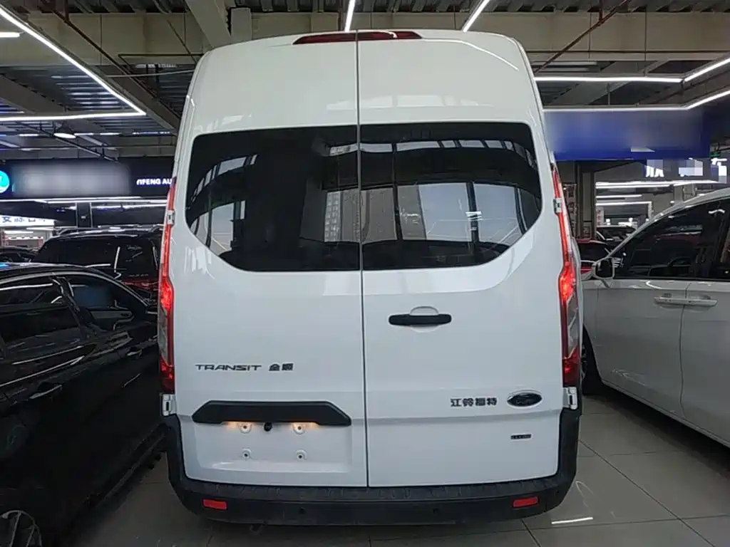 Transit 2.0 T Diesel Multi-purpose Commercial MWB Mid Roof 6-seat CN-VI