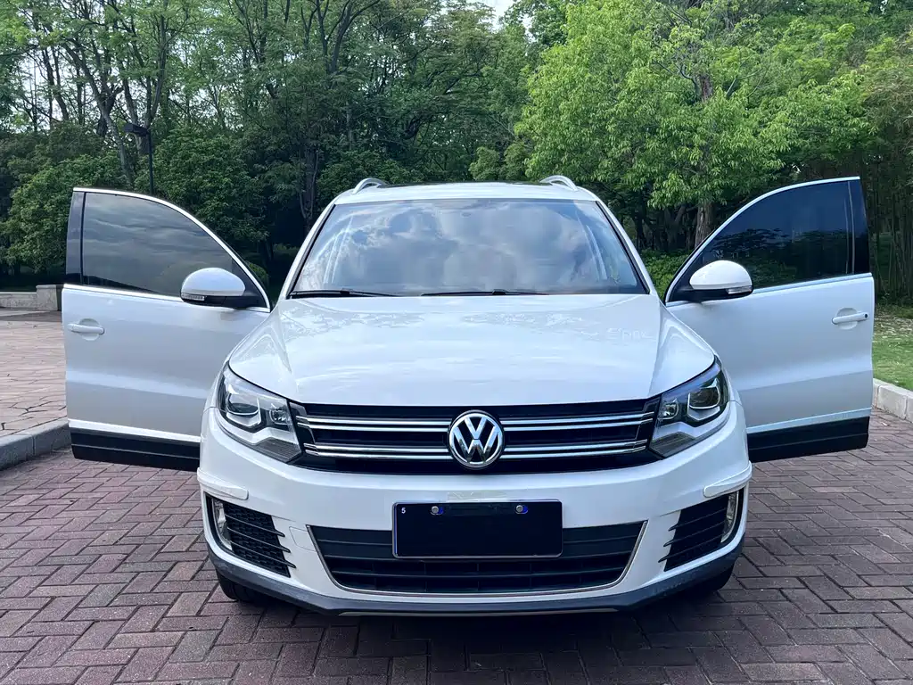 Tiguan 1.8 TSI Auto 4 WD Luxury