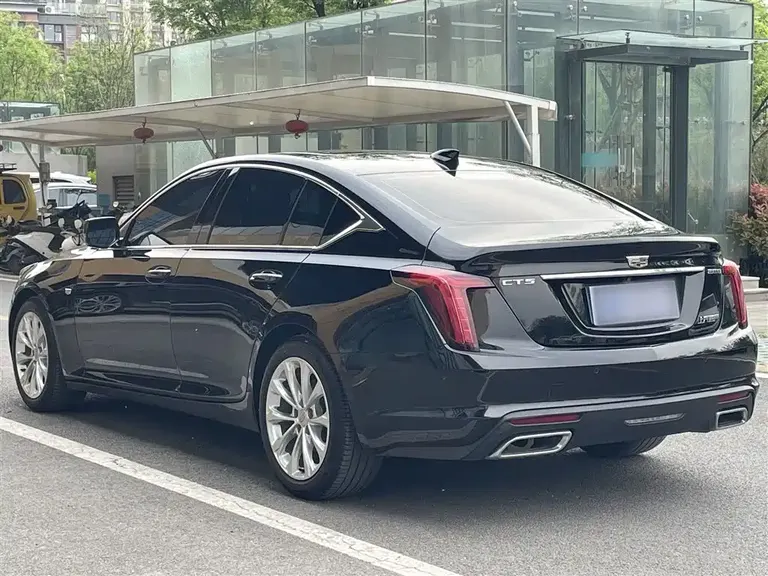 Cadillac CT5 28 T Luxury (Standard)
