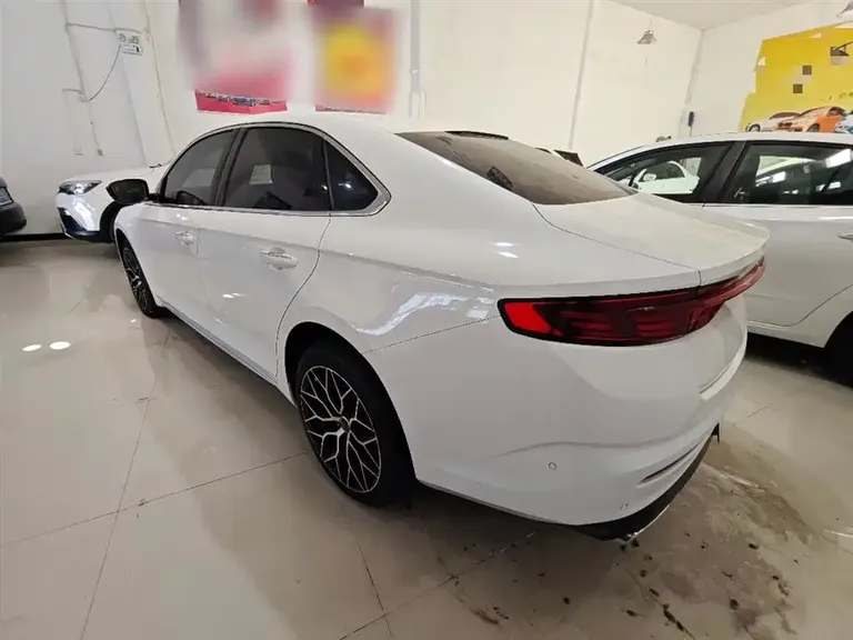 Geely Xingrui 2.0 TD Distinguished