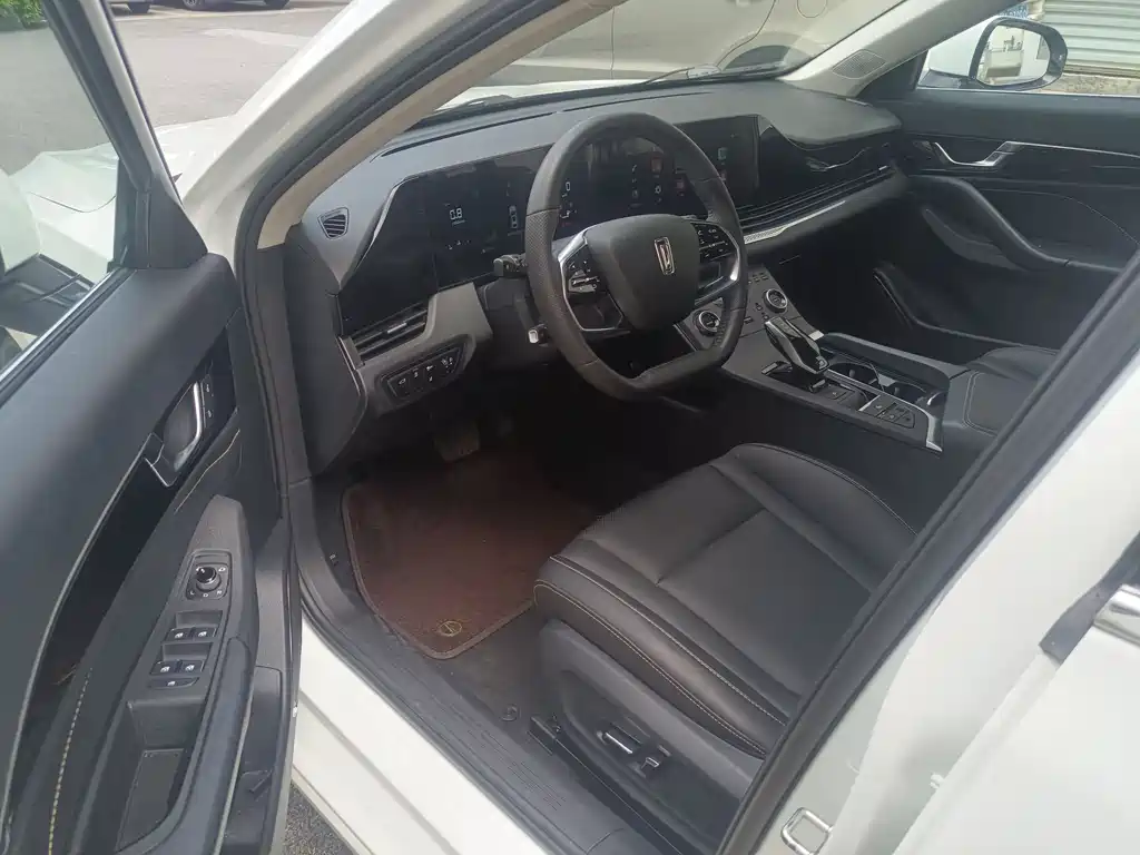 Besturn B70 1.5 T Auto Premium