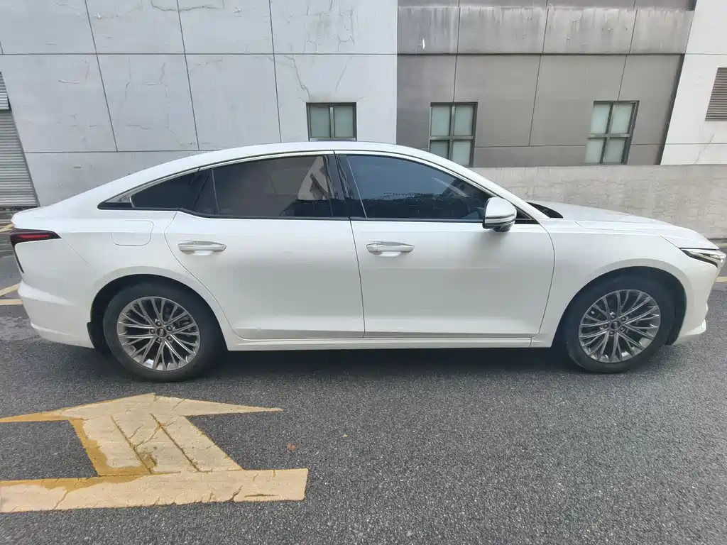 Besturn B70 3 rd Gen 1.5 T Auto Smooth Enjoyment