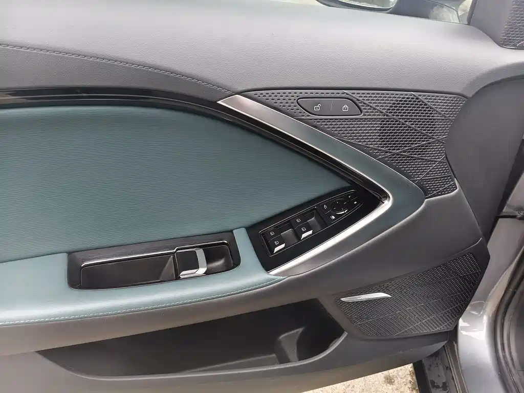 MG7 2.0 T Auto Beauty Hunter Luxury Enjoyment