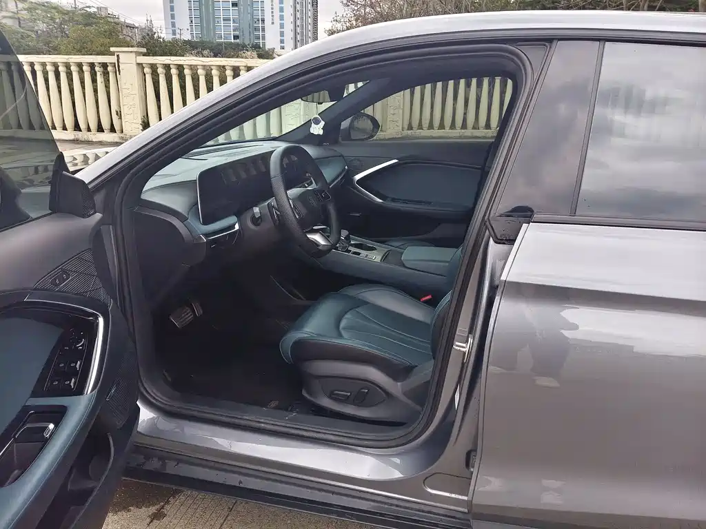 MG7 2.0 T Auto Beauty Hunter Luxury Enjoyment