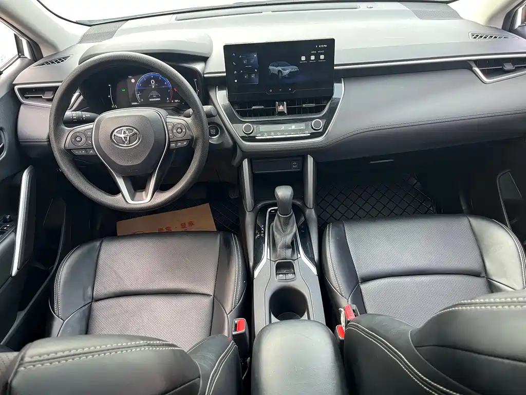 Frontlander 2.0 L CVT Leading