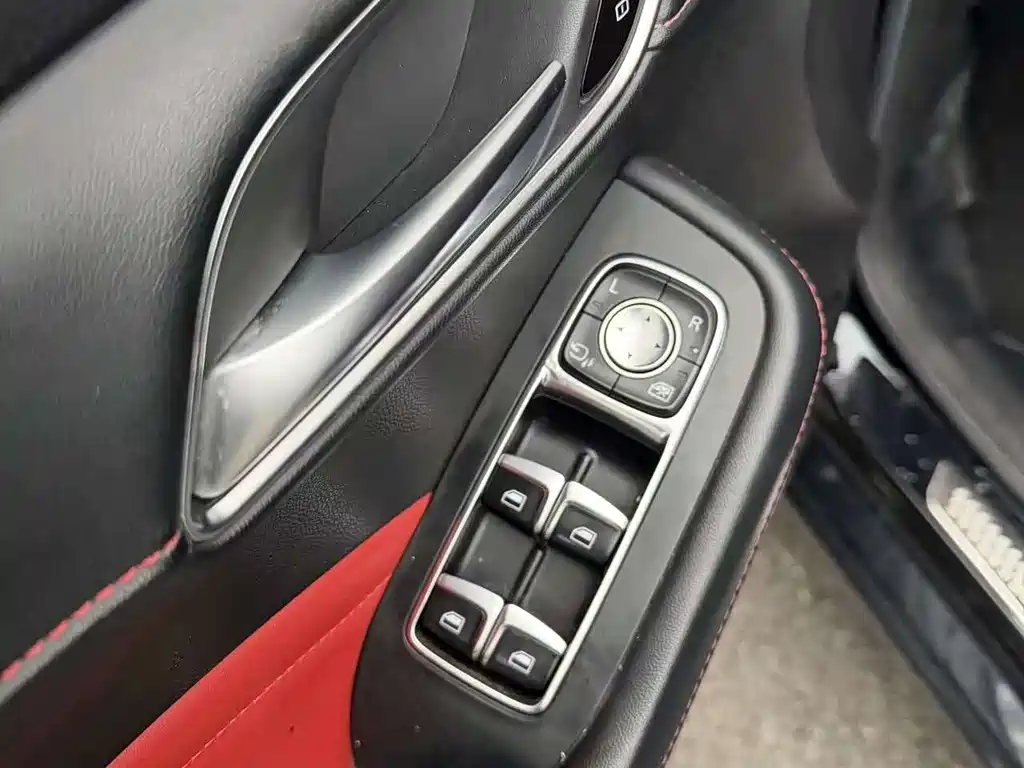MG6 1.5 T Auto Trophy Flagship