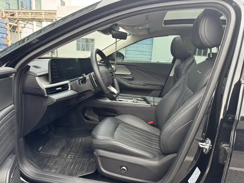 Arrizo 8 1.6 T DCT Elegant