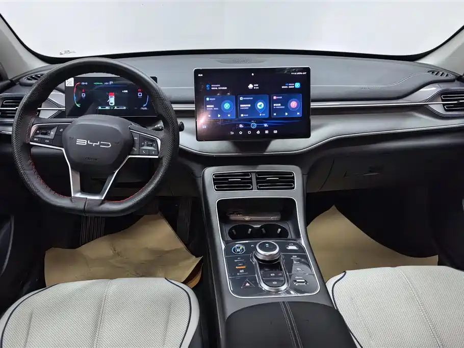 Destroyer 05 Glory DM-i 55 KM Luxury