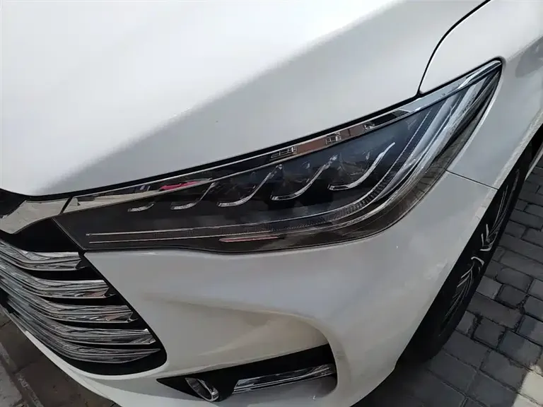 BYD Song MAX NEV 宋MAX新能源 2019款 DM 1.5 T 智联致进型 7座 国VI