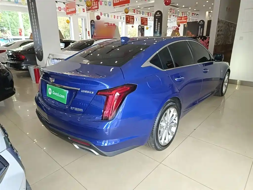 Cadillac CT5 28 T Luxury (Standard)