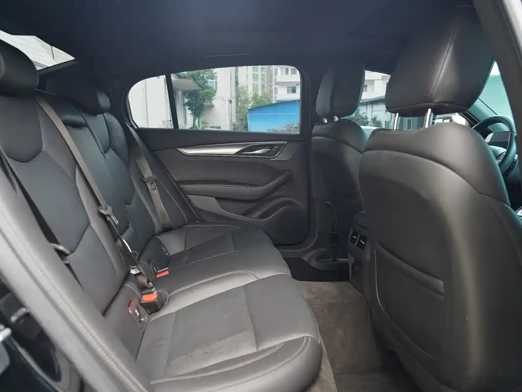 Cadillac CT5 28 T Luxury Pro