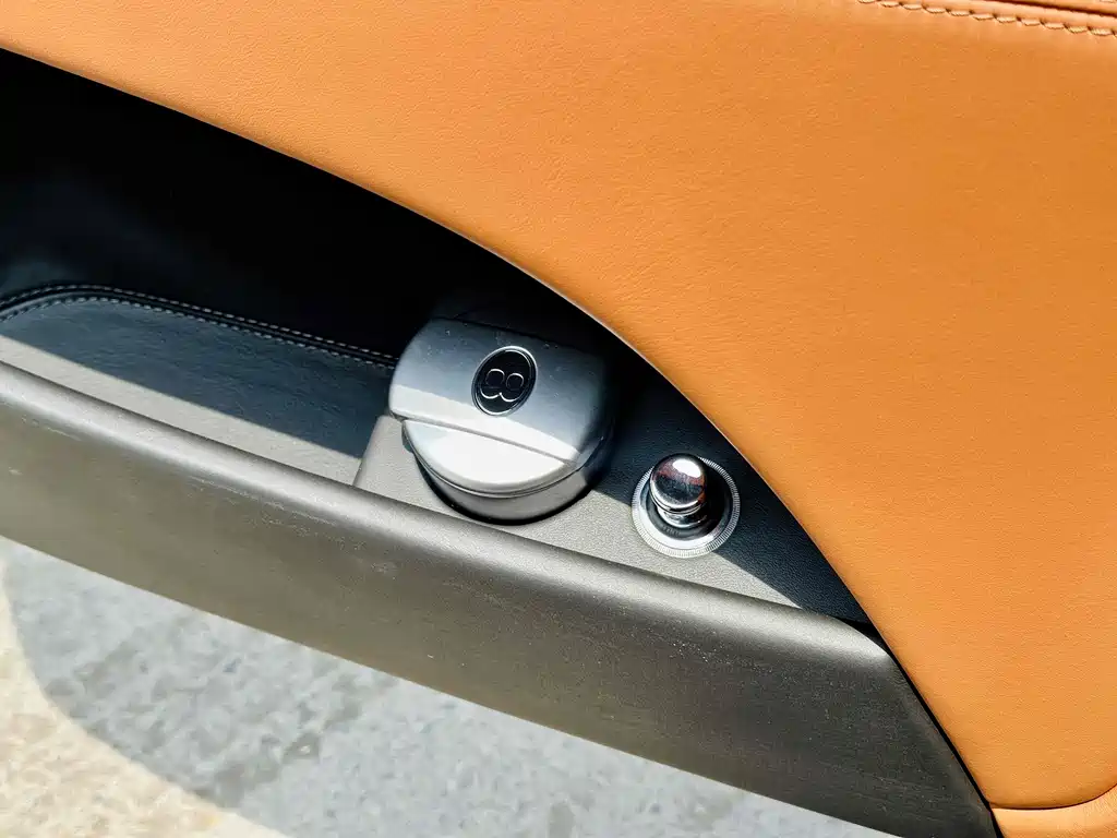 Flying Spur 6.0 T W12 Distinguished