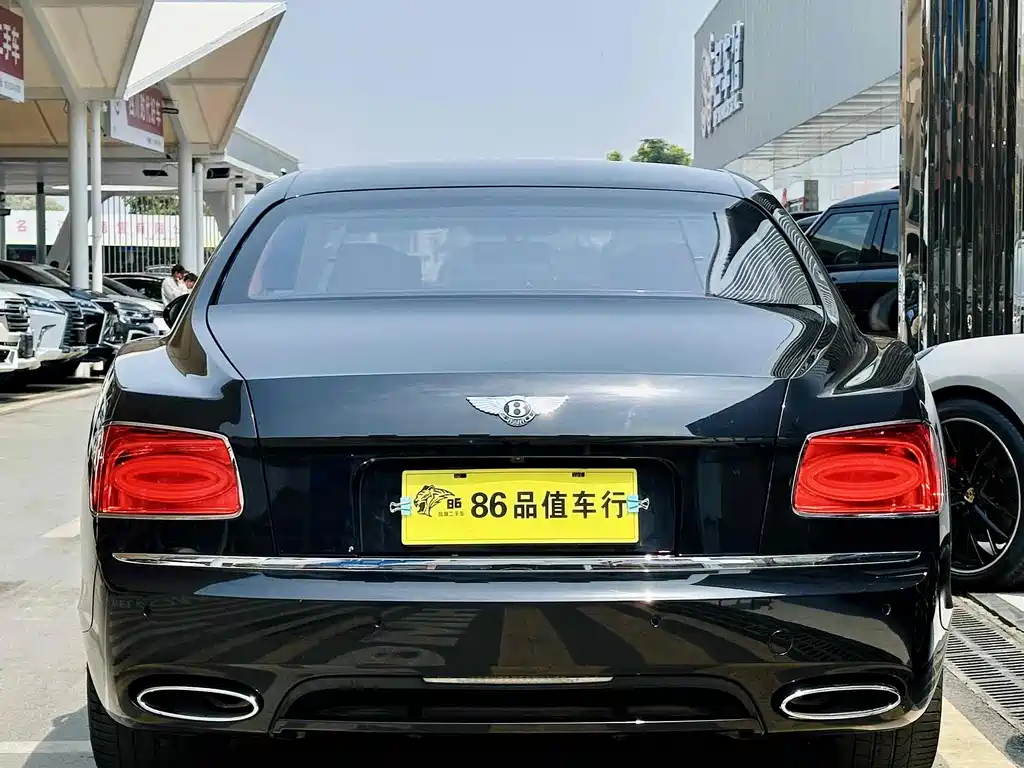 Flying Spur 6.0 T W12 Distinguished