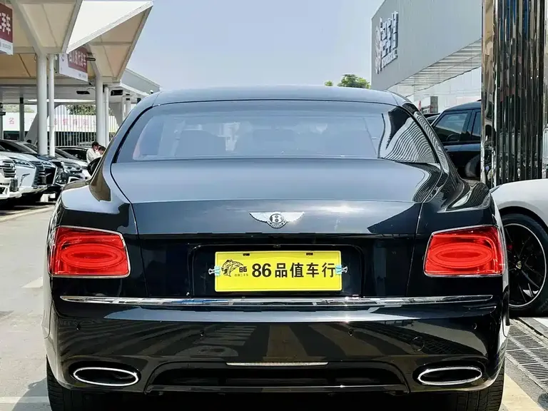 Bentley Flying Spur 6.0 T W12 Distinguished
