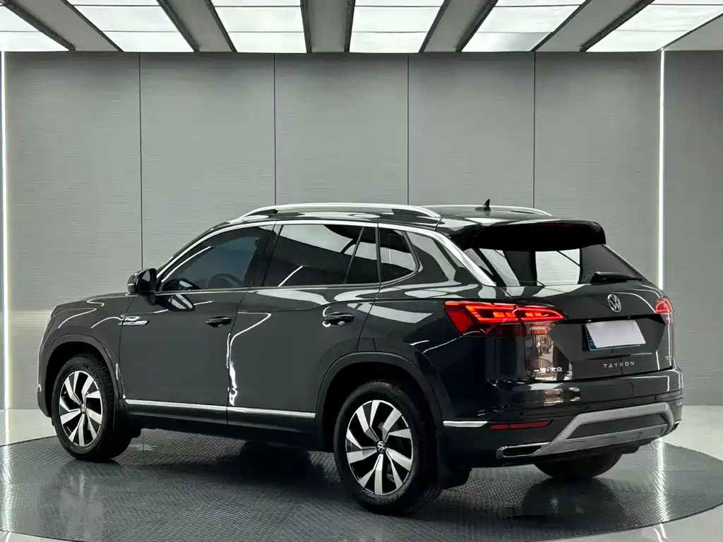 Tayron 280 TSI 2 WD Luxury Connected