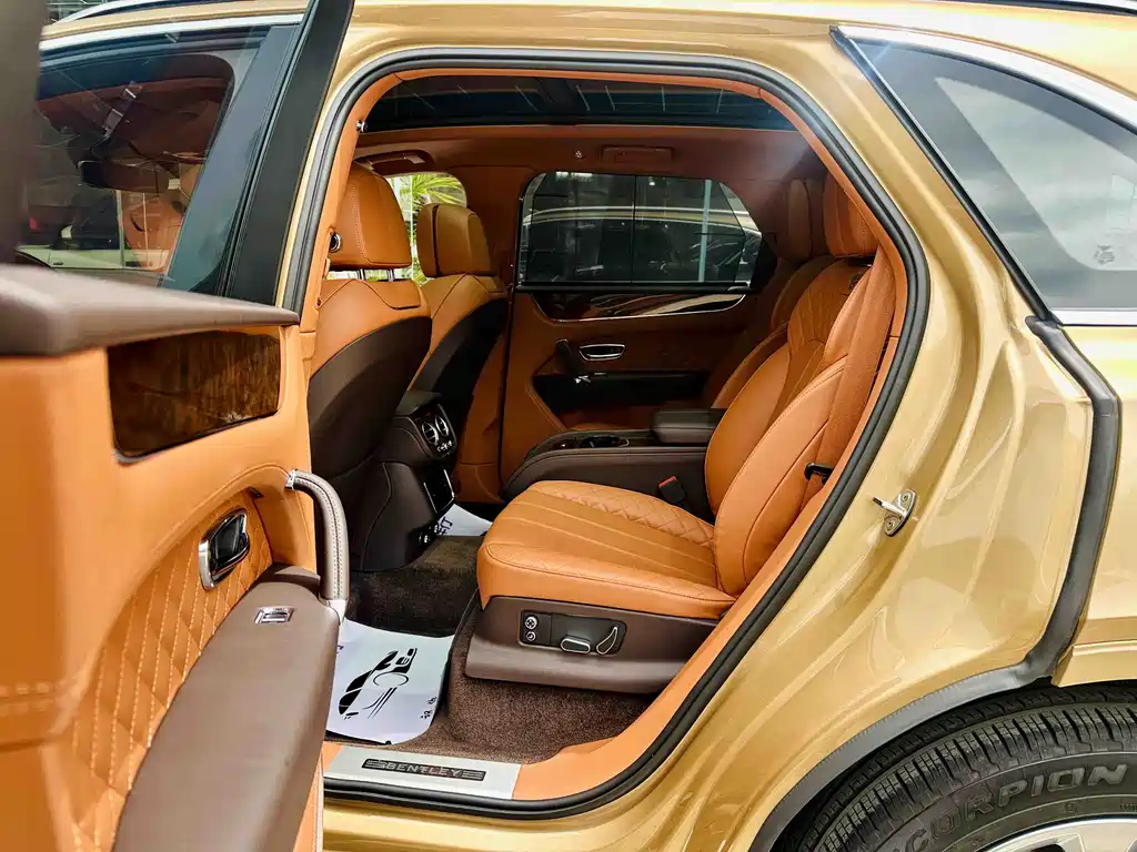 Bentayga 6.0 T Standard